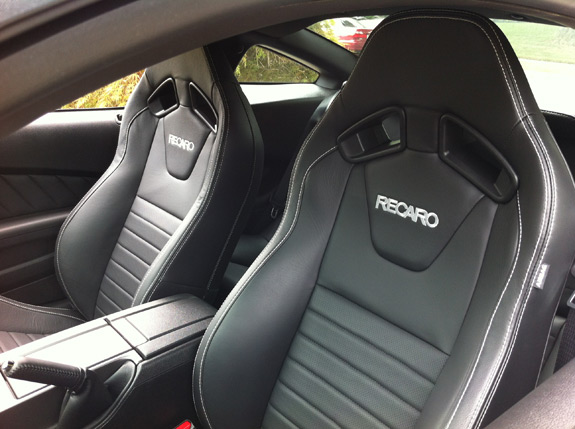 2013 Ford mustang recaro seats