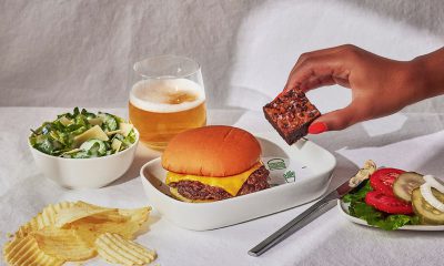 Delta to serve Shake Shack burgers on flight