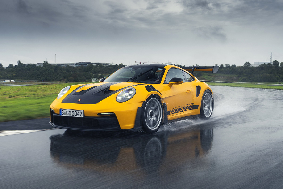 Porsche - Michelin Pilot Sport S 5 wet weather tire